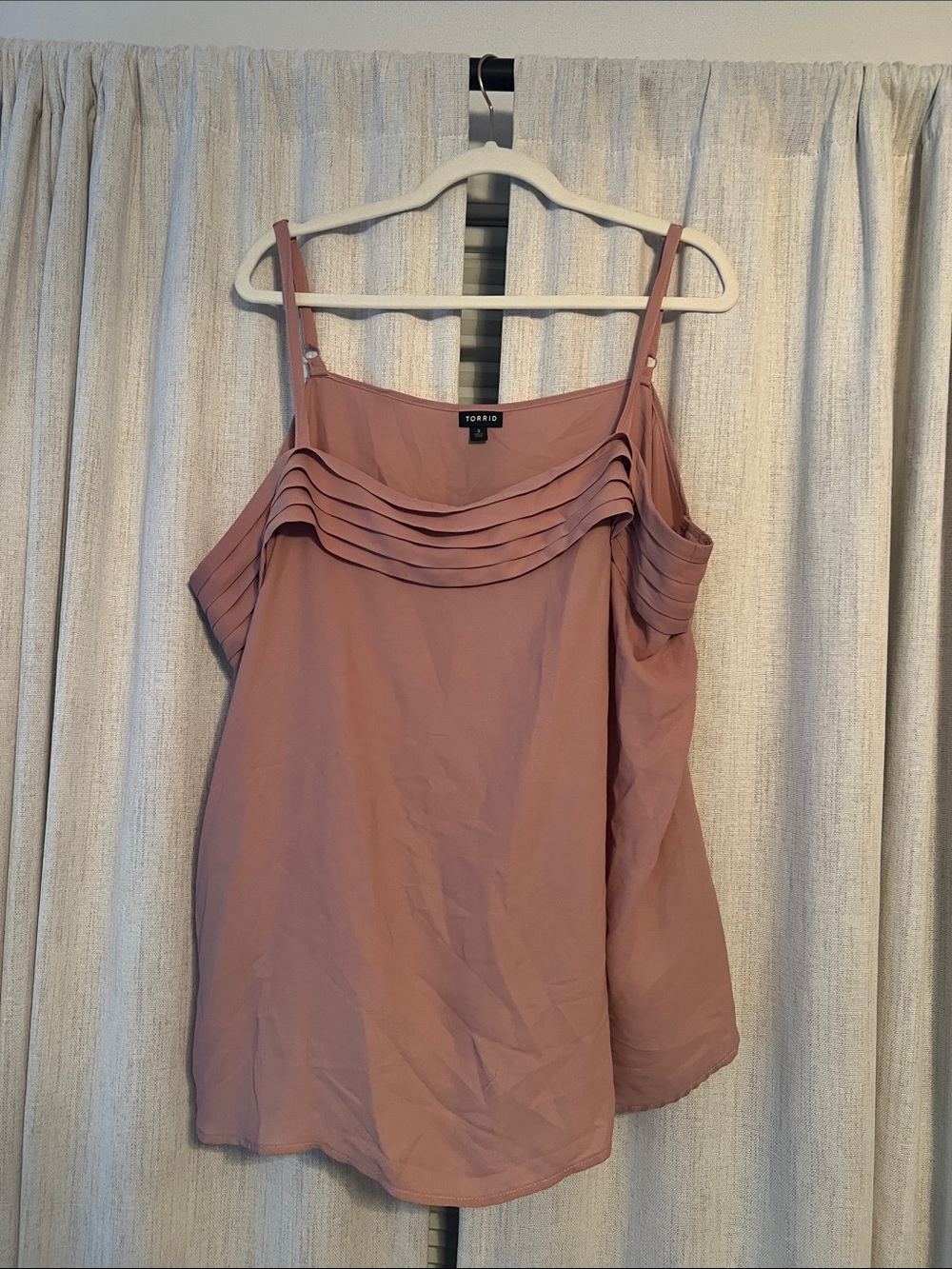 torrid dusty rose pleated neckline camisole